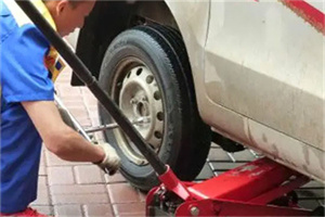 兴县附近拖车24小时服务热线电话